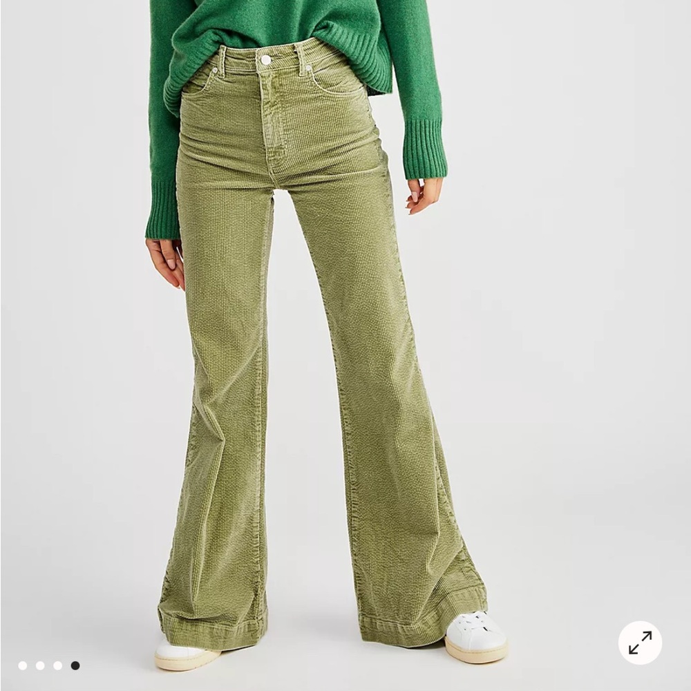ROLLA'S Green Flare Corduroy Jeans High-Rise